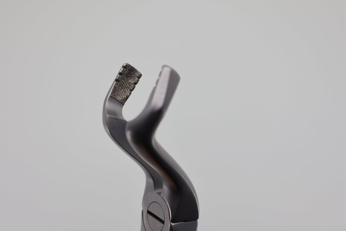 Helmut Zepf 12.267.01ZD #67A Modified upper wisdom teeth extraction forceps - serrated diamond coated beak close-up