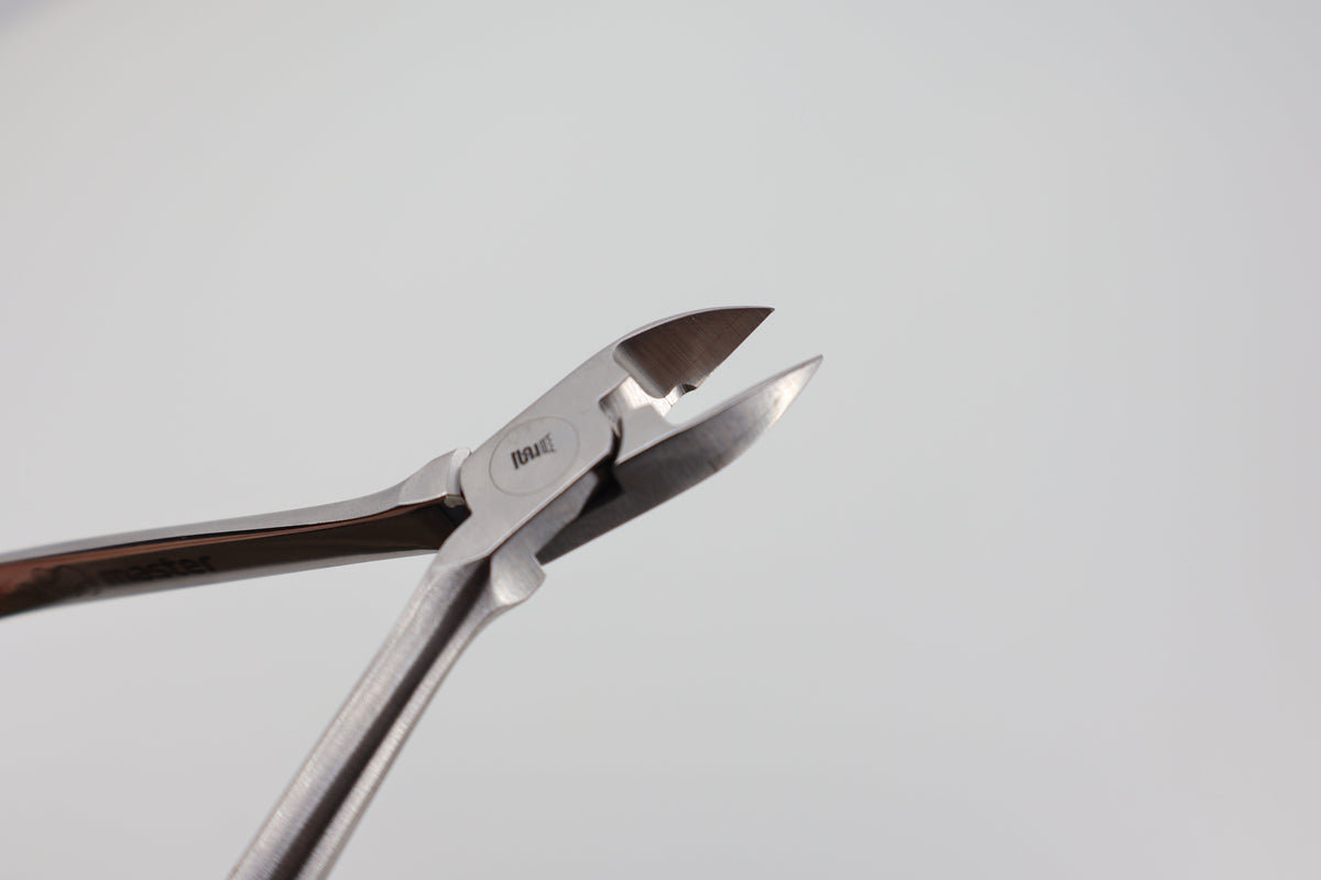 Pin and ligature cutter 33.760.03, carbide jaws