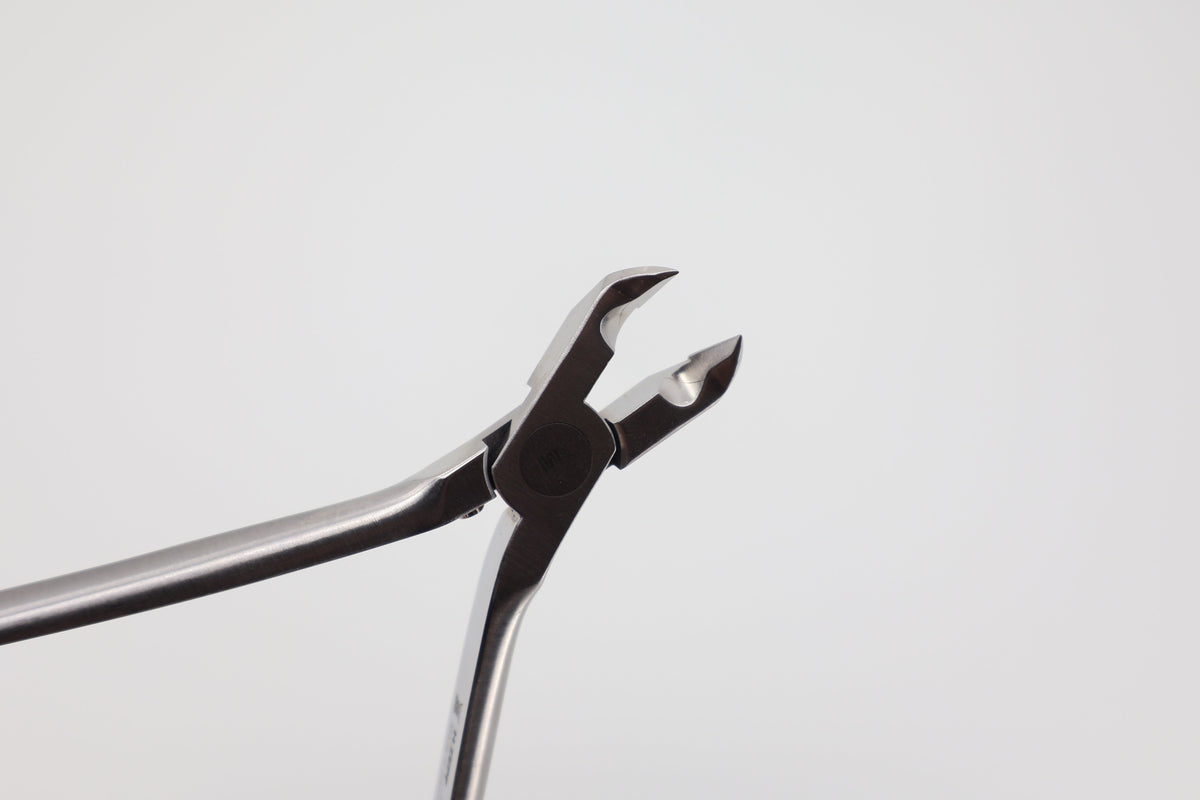 Bracket removal plier 45° 33.760.23, angled view