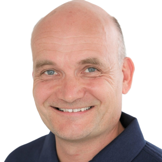 Dr. Thomas Wietzorke – Experienced Dental Clinician Specializing in Restorative and Prosthetic Dentistry