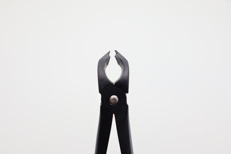 Dental Extraction Forceps #36N Modified English Pattern diamond coated jaws close-up, Helmut Zepf Xcision-Line lower incisors