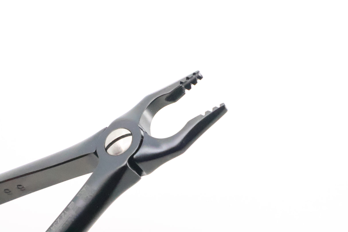 Dental Extraction Forceps #34N Onyx Coated Beaks Xcision-Line Zepf Upper Incisors Canines Roba-Edition Close-Up