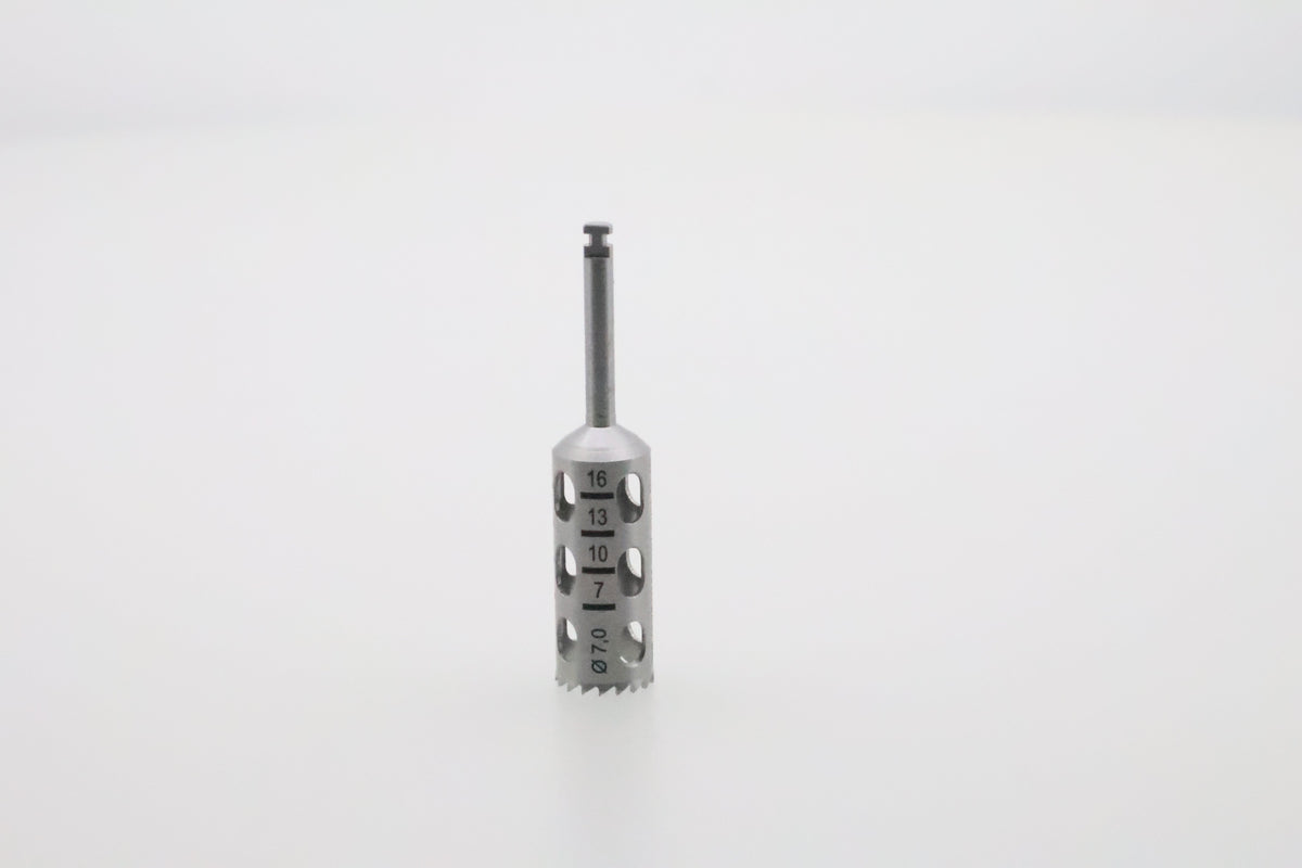 Helmut Zepf 08.910.09 dental trephine inside diameter 7.0 mm - upright view showing 17 cutting teeth and depth graduation