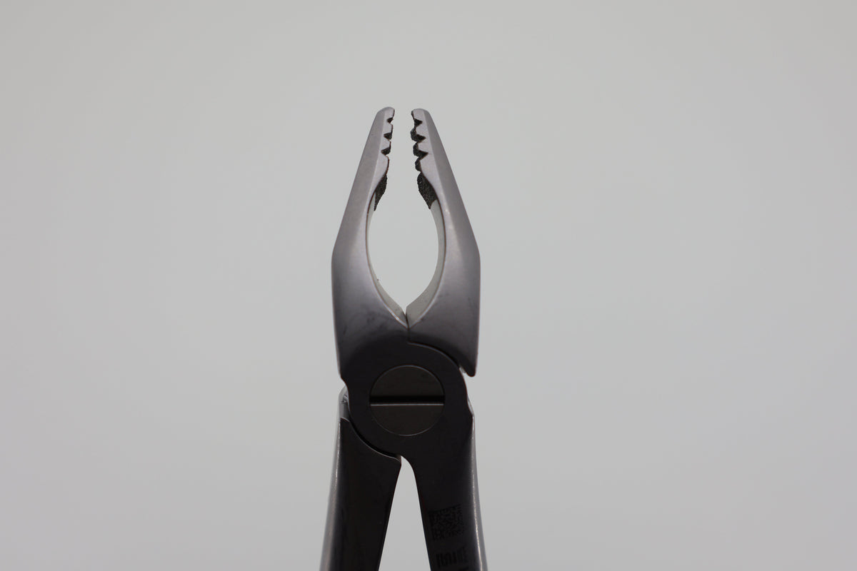 Helmut Zepf 12.217.00ZD #17 Modified upper right molar extraction forceps - serrated jaws front view