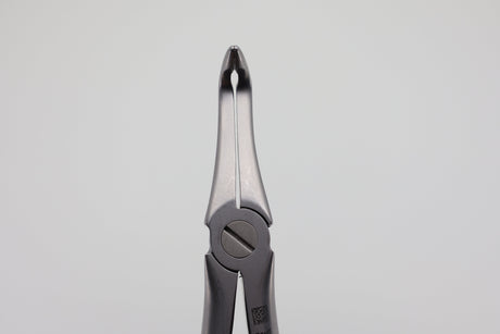 Helmut Zepf 12.045.15ZD #45Sb lower jaw root tip extraction forceps - beaks front view