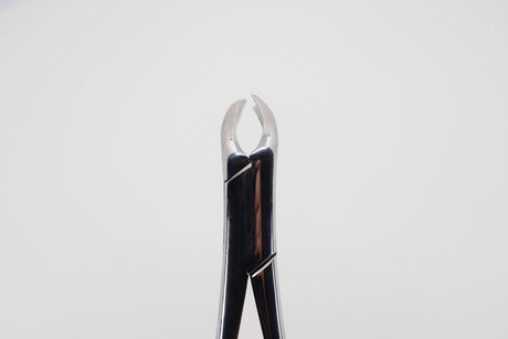 Helmut Zepf 14.090.00 extraction forceps #90 - beaks front view