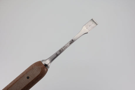 Lexer Mini Osteotome 41.550.10, angled tip view