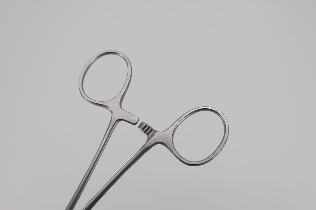 Mosquito hemostatic forceps 23.055.12KFO, ratchet and finger rings