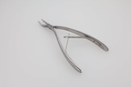 Friedman micro bone rongeur forceps 42.315.16S, angled view