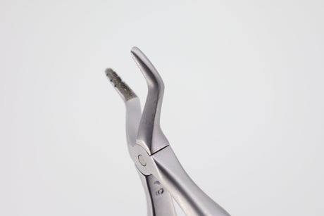 Pediatric extraction forceps #51 Roba diamond coated 10.685.51ZD, beak detail