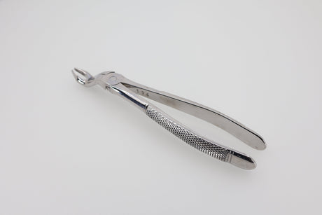 Extraction forceps #67-A upper wisdom teeth 12.067.90, angled view