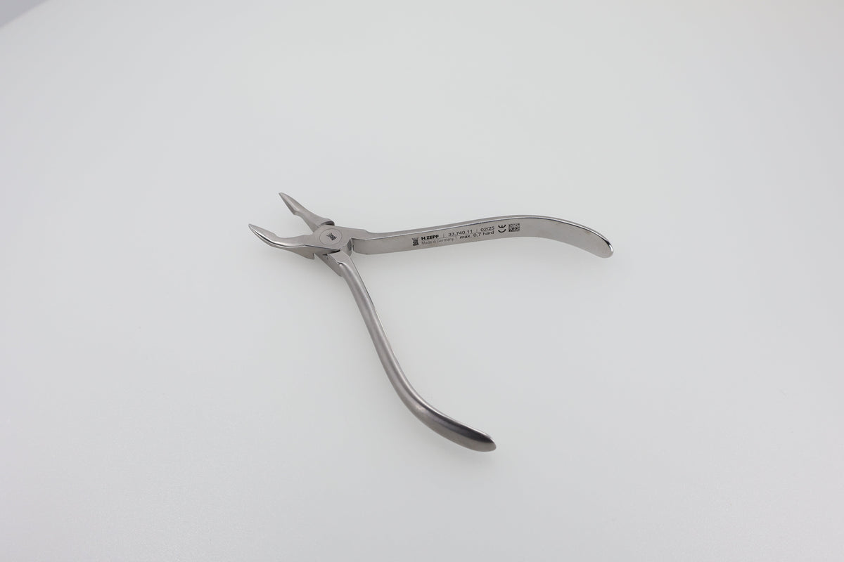 Weingart pliers 33.740.11, full view