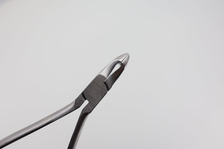 Weingart pliers 33.740.11, tip detail
