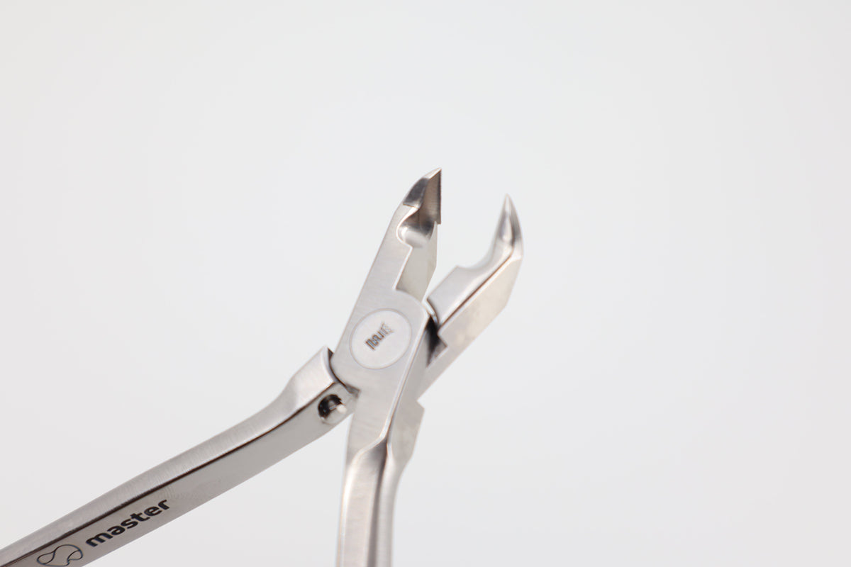 Bracket removal plier 45° 33.760.23, angled jaws