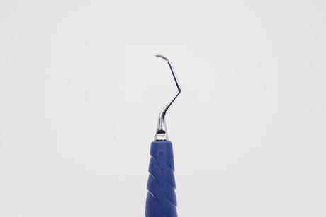 Working end of M23 universal curette 24.207.23 for supragingival plaque removal