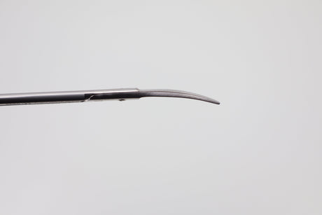 Curved Supercut blade close-up of Joseph scissors 46.081.16SC