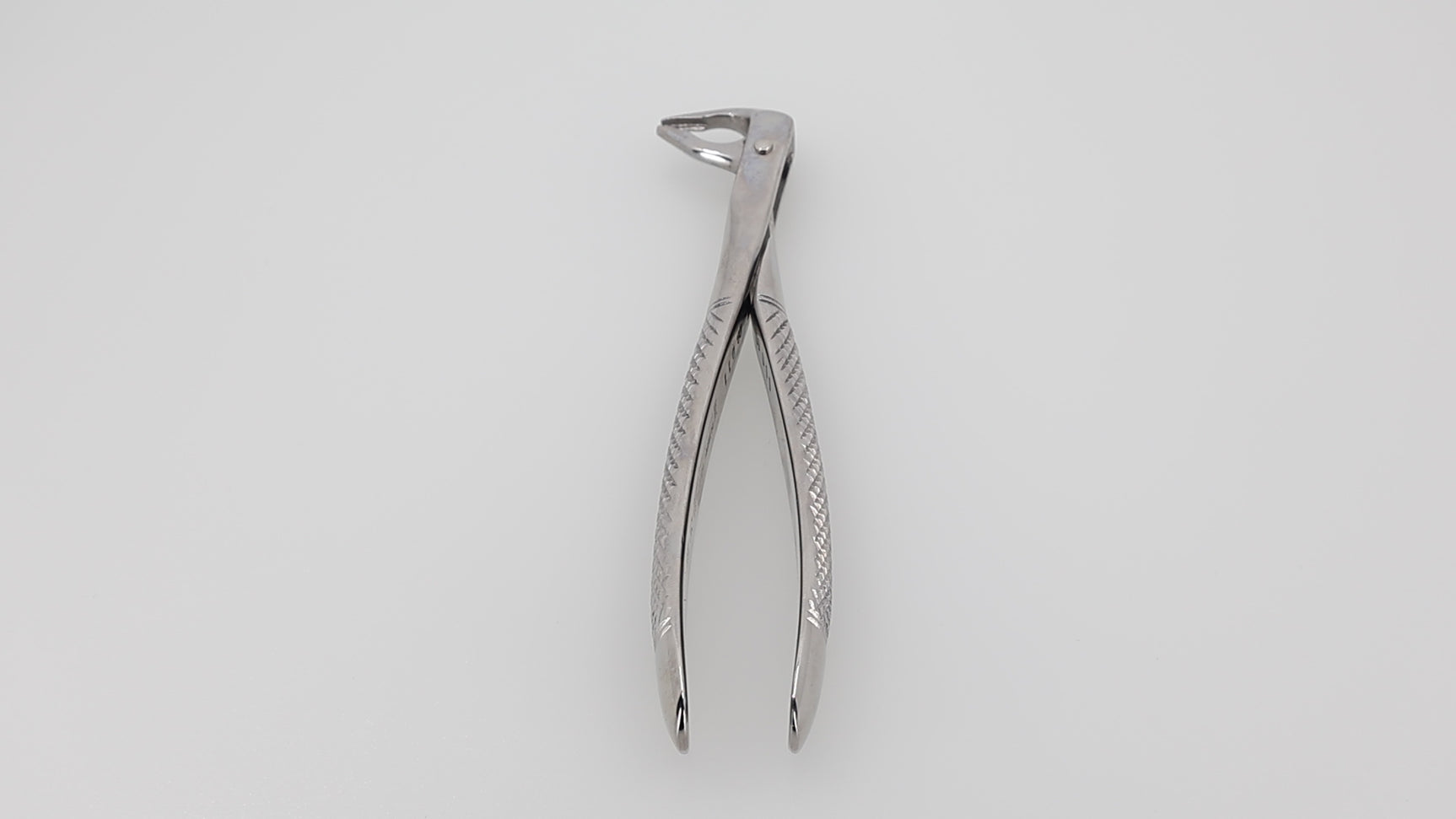 Extraction forceps #74 lower roots 10.074.91 video