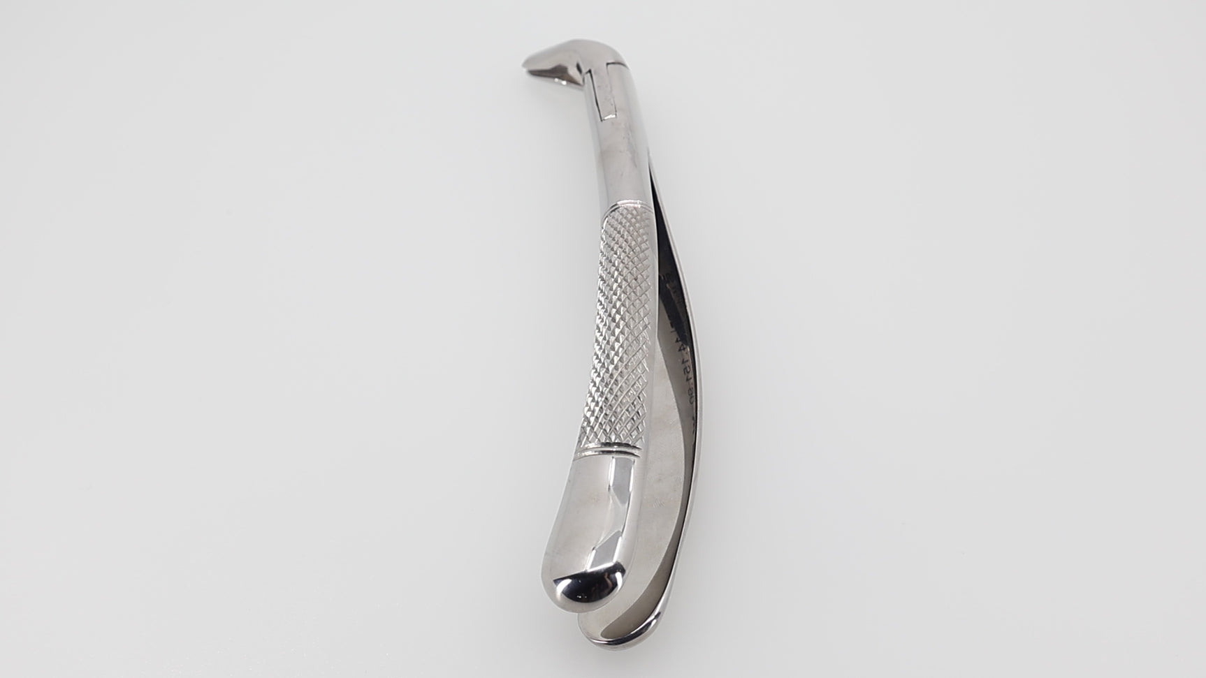 Extraction forceps #151-SB lower teeth 14.151.90 video